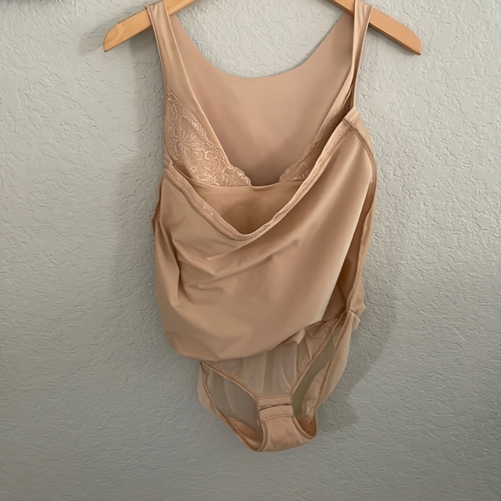 Body - Picture 3 of 4